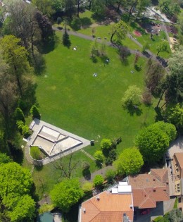 foto parco Suardi Via San Giovanni Via Cesare Battisti bergamo italia